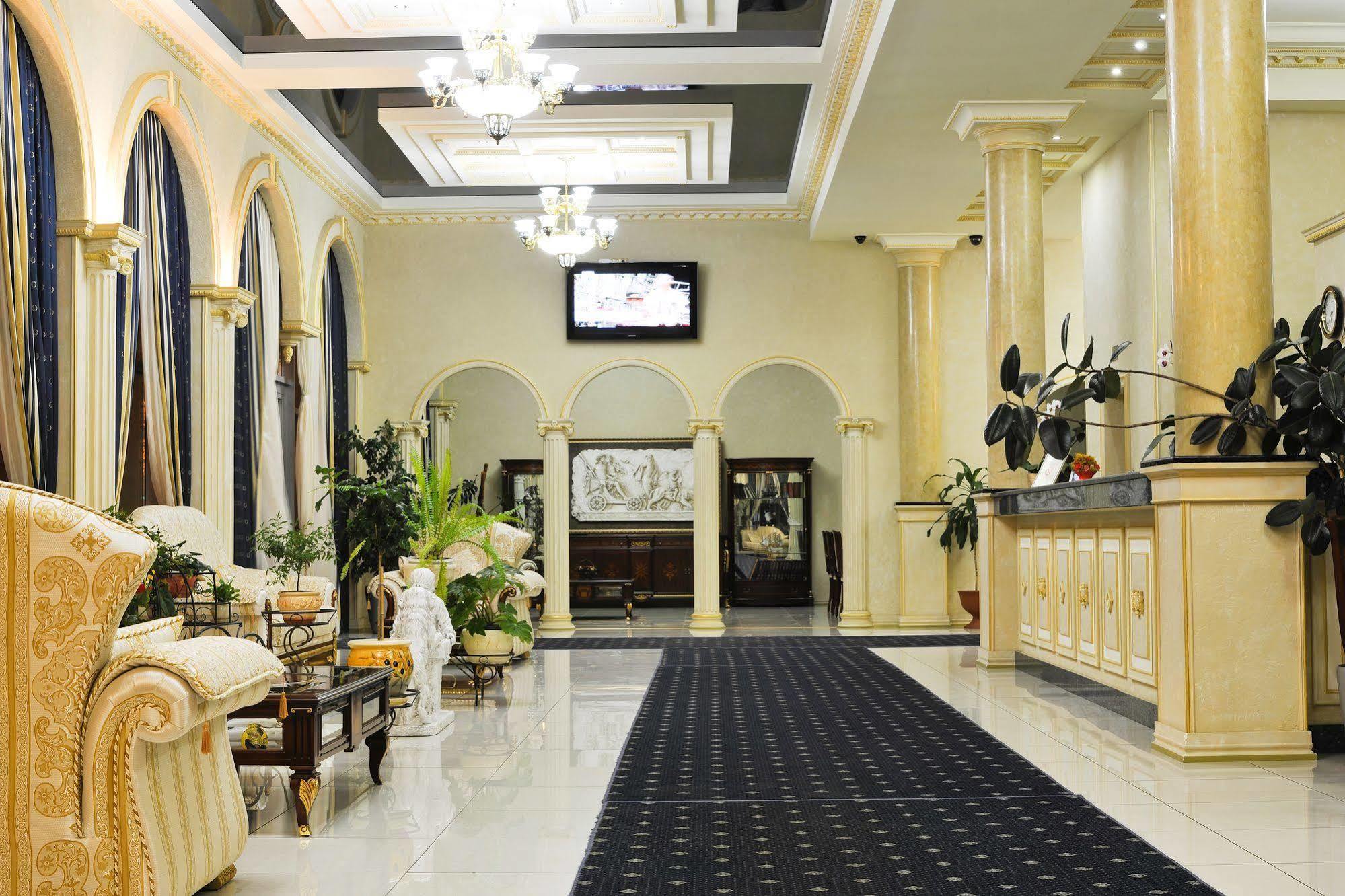 Park Hotel ستافروبول المظهر الخارجي الصورة